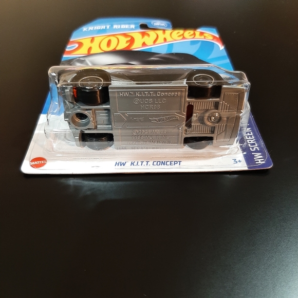 Hot Wheels Knight Rider K.I.T.T. Concept Black 2023 HW Screen Time Collection - Picture 10 of 11